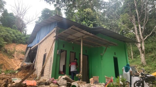 Longsor di Jalan Anggrek Tarakan, Dua Korban Meninggal Dunia