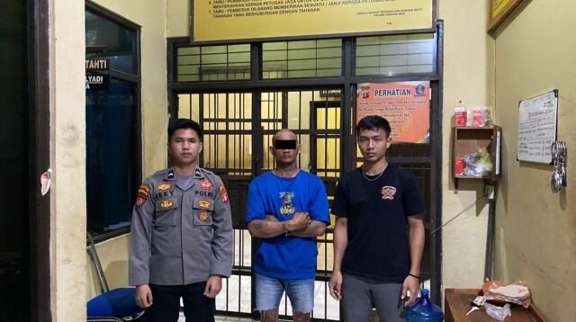 FOTO : HUMAS POLRES GUMAS/MATA KALTENG - Pelaku S ditangkap dan ditahan di sel tahanan Polres Gumas, Senin, 23 Desember 2024.