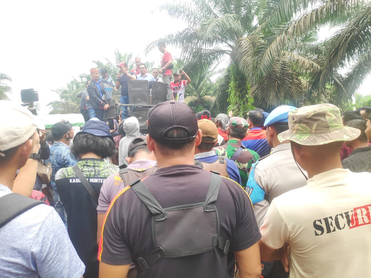 Tuntut Plasma, PT TASK III Didemo Masyarakat