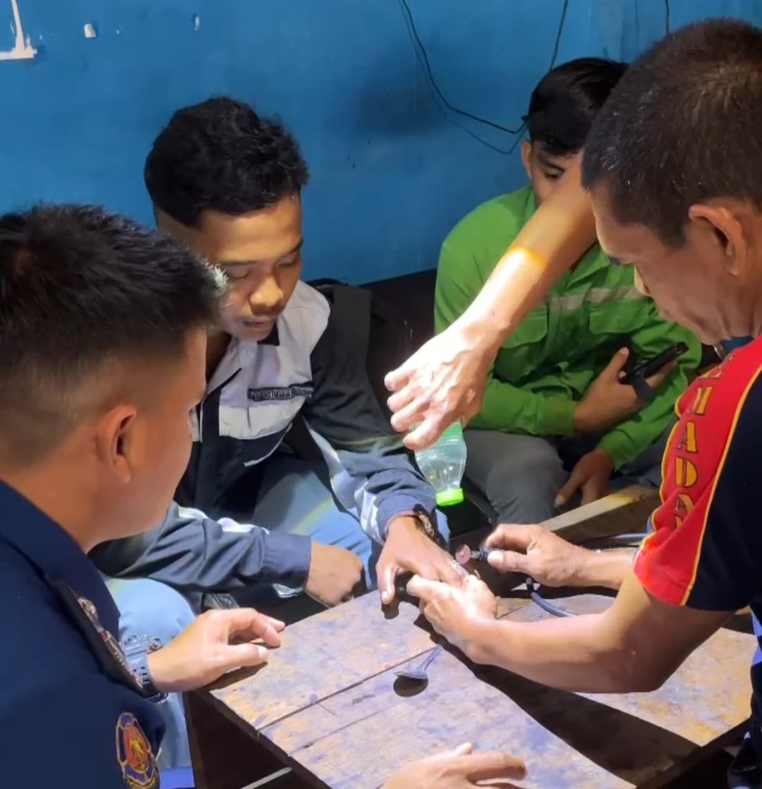 Sempat Lengket, Satpol PP Damkar Mura Berhasil Lepas Cincin di Jari Siswa SMK