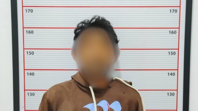 Istri Kerja, Ayah Bejat Setubuhi Anak Kandung