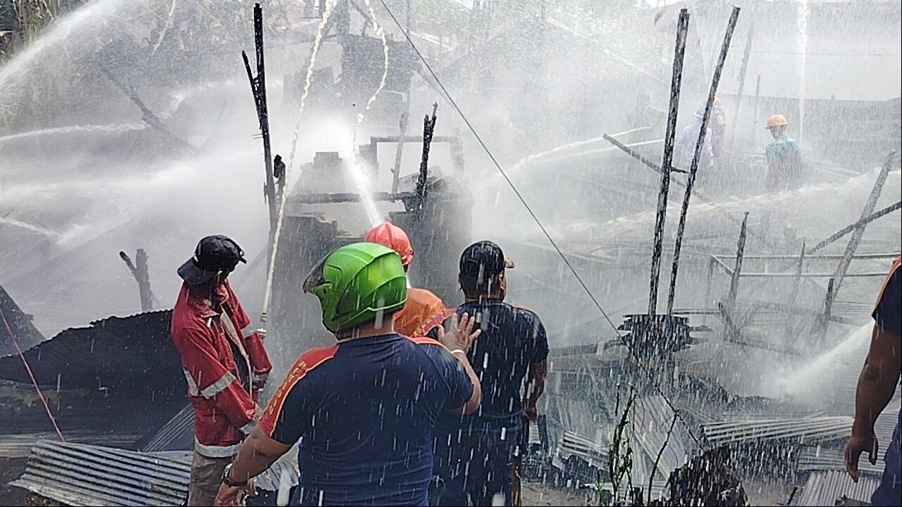 Pergi Beli Sayur, Rumah Ludes Dilahap Api