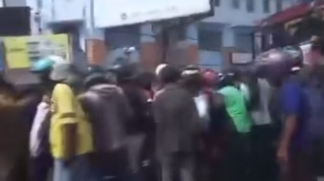 Sepeda Motor Tersenggol Truk Trailer di Dekat Bundaran Rapak, Satu Korban Meninggal