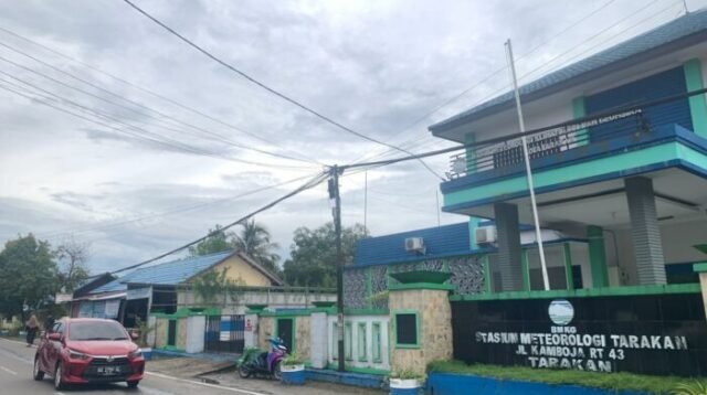 BMKG Peringatkan Cuaca Ekstrem Selama Tiga Hari ke Depan