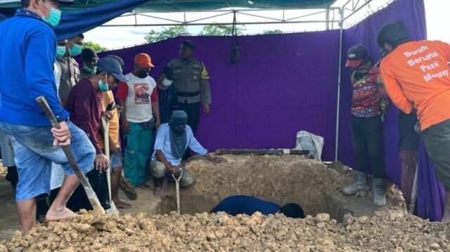 Kebakaran yang Merenggut Nyawa Gadis 15 Tahun, Berujung Pada Pembongkaran Makam