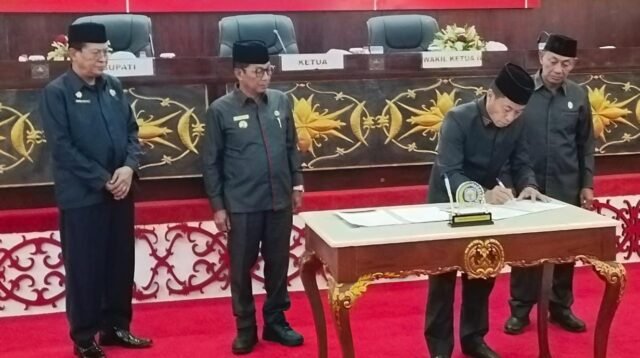 DPRD Mura Sahkan Pertanggungjawaban APBD 2024 Jadi Perda