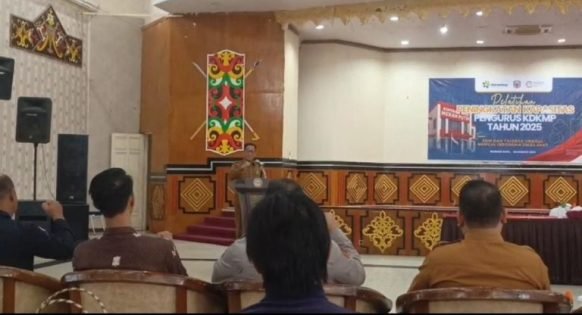 Bupati Heriyus Buka Pelatihan Penguatan SDM Pengurus KKDMP 2025