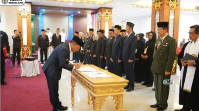 Bupati Murung Raya Lantik Pj Sekda dan 60 Pejabat di Lingkup Pemkab