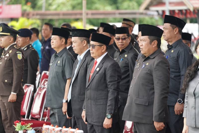 Rejikinoor-Ajak-Masyarakat-Jadikan-Semangat-Pahlawan-sebagai-Motivasi-Membangun-Daerah.jpeg Rejikinoor Ajak Masyarakat Jadikan Semangat Pahlawan sebagai Motivasi Membangun Daerah