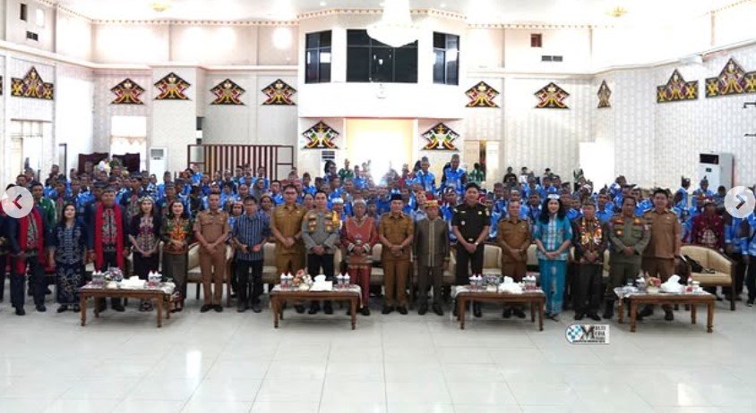 Cuplikan layar 2025-12-04 214949